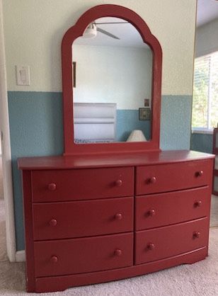 Red Bedroom Furniture Set: 2 night stands+vanity  dresser with 3 drawers