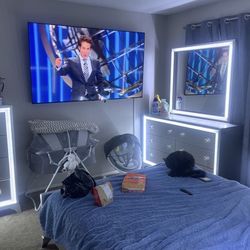 Queen Luxury Bedroom Set