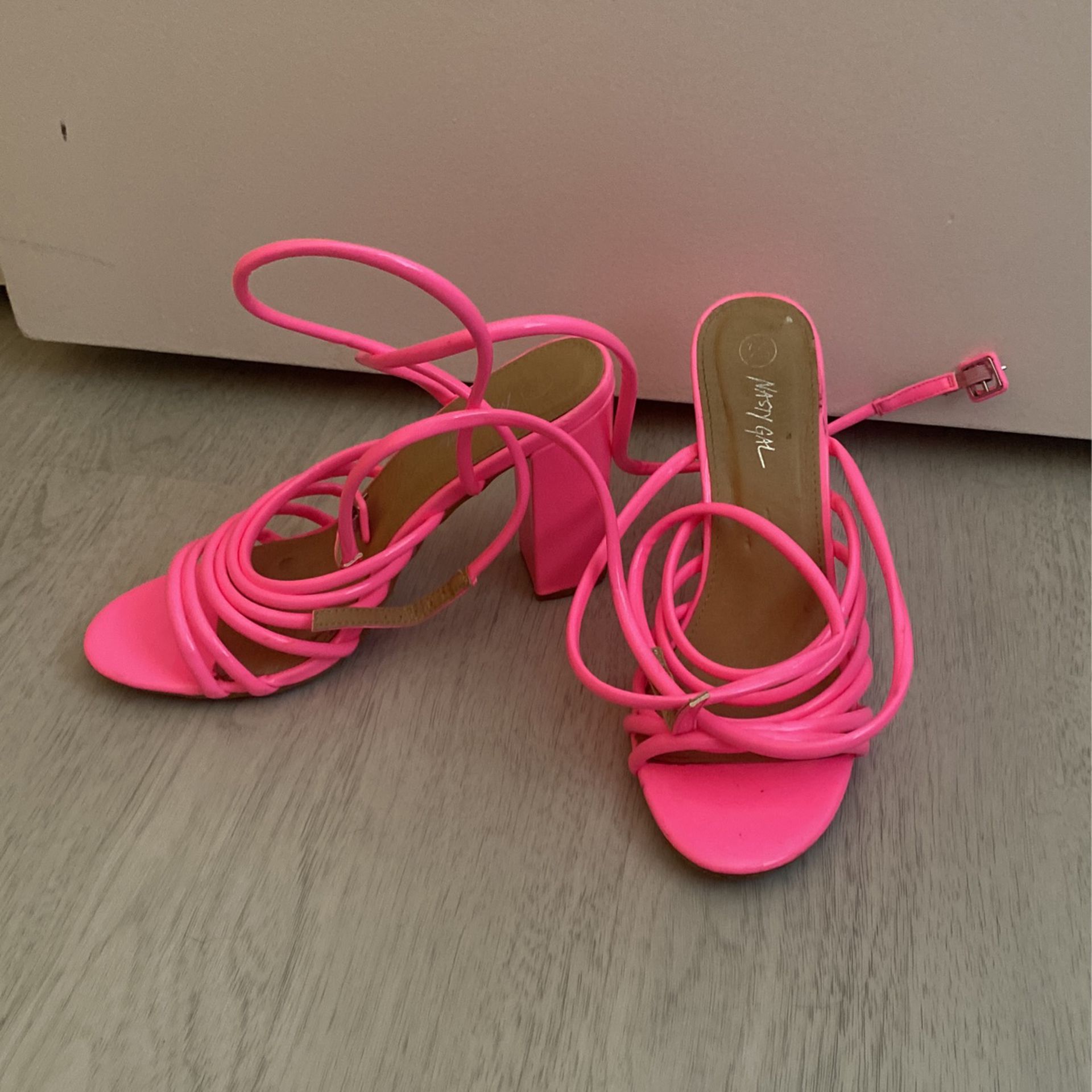 Nasty Gal Neon Pink Heels Shoes 7
