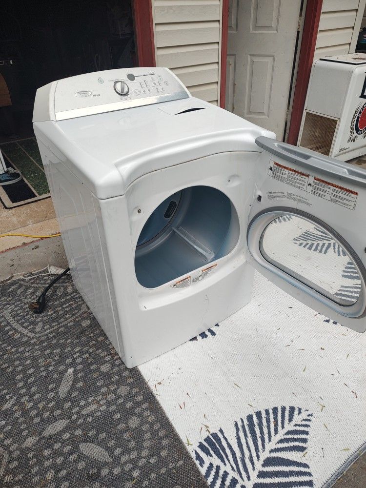 Whirlpool Cabrio Dryer White 100 OBO for Sale in Monroe, NC OfferUp