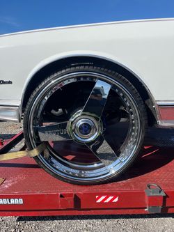 28 inch rims and tires chrome brutus 3 blade choppers less than 1 month old