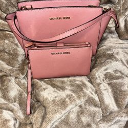 Micheal Kors Bag Set