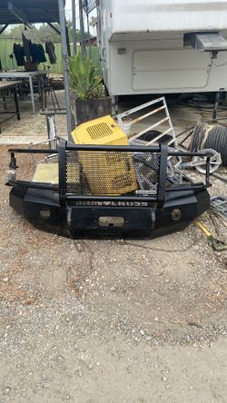 Front bumper for full size truck