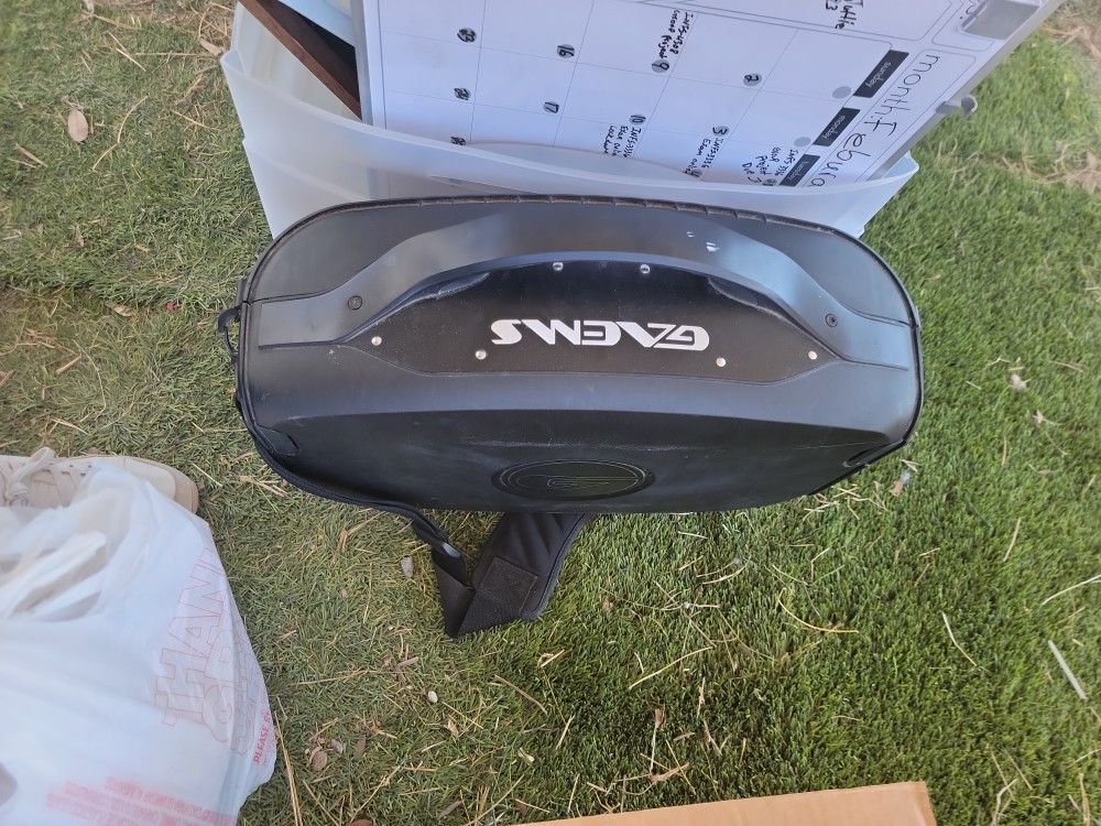 Garage Sale  2604_Uvalde_Aven 