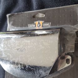 New Harley Davidson Softail Chrome Handlebar Riser Cover