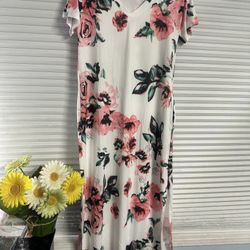 brand new , Super Cute With 2 Pockets In The Sides size M,pick up near Tully and Monterey Dd sJ CA 95112