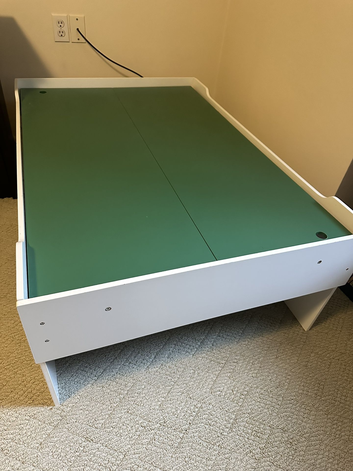 melissa & doug activity table