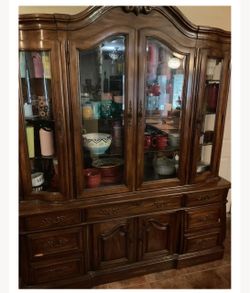 1980 German china cabinet
