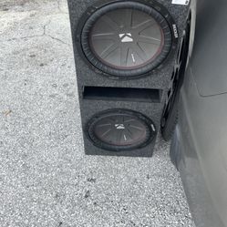 2 12in Kicker Comp R