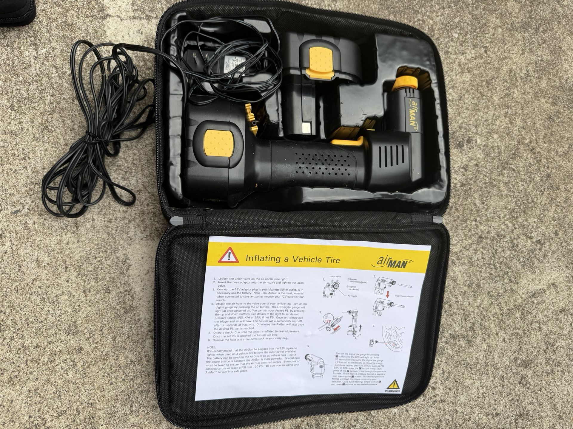 AirMan Portable Tire Inflator 12V (with Case & Manual)