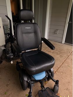 Mobile wheel chair