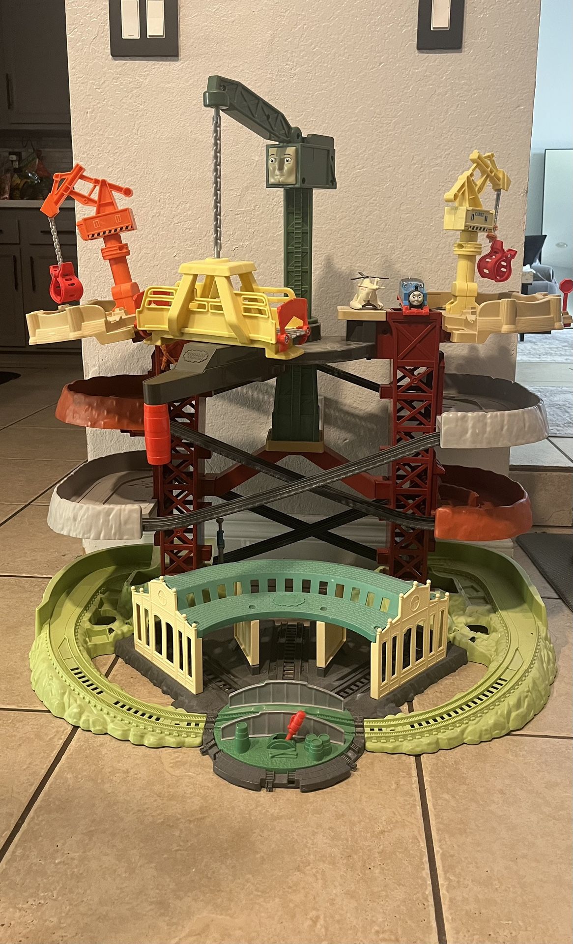 Thomas & Friends Multi-Level Toy Track Set