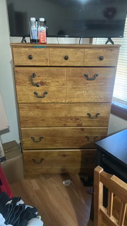 Dresser