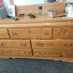 Drawer Dresser 