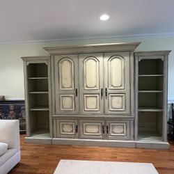Luxury Armoire with Shelves & Drawers – Chic & Functional