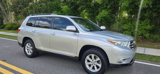 2011 Toyota Highlander