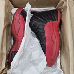 Jordan 12 Retro FLU GAME