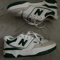 Green New Balance 550