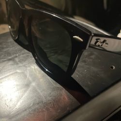 Ray Ban P