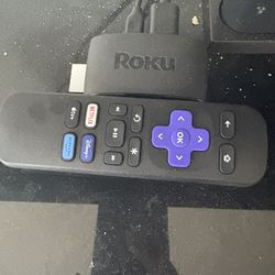 Tv w Roku And Remote