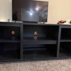 Entertainment center / TV console