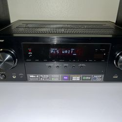 Pioneer VSX-824 7.2 Channel AV Receiver with Remote - Excellent Condition!