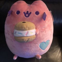 Pusheen With A Ice cream Sandwich 