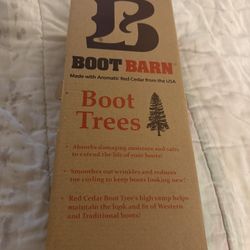 NIB Boot Barn Shoe Trees 2pc XL Cedar Wood 