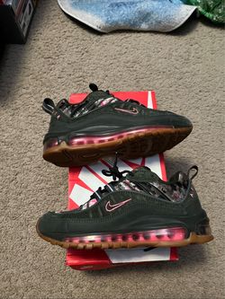 Nike air max floral camo