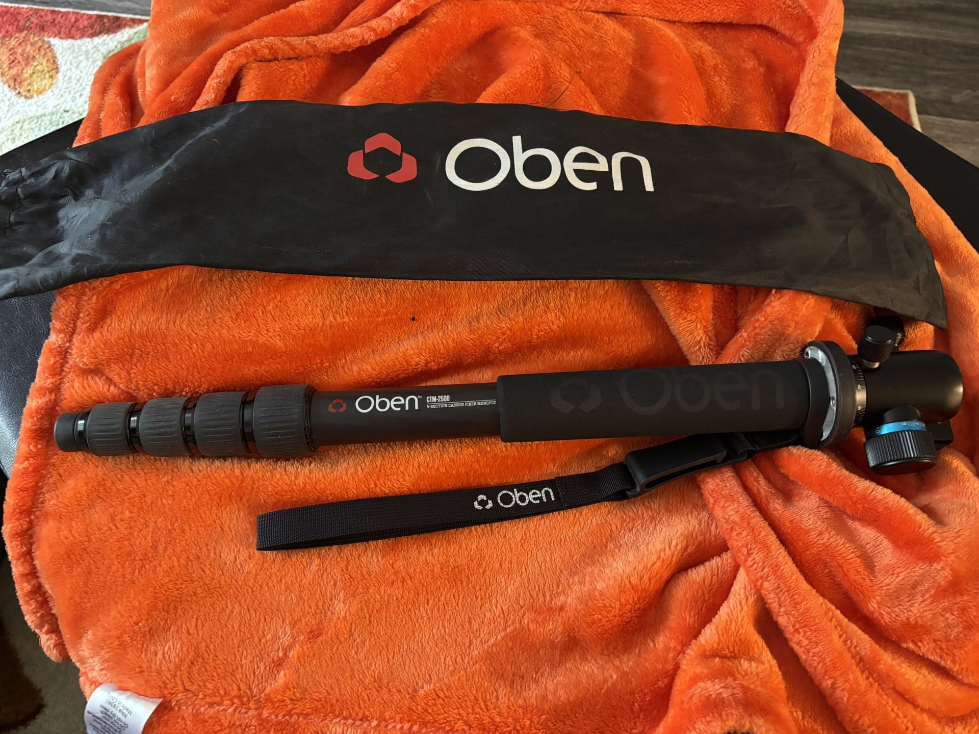 Oben Monopod With Tilt-Head