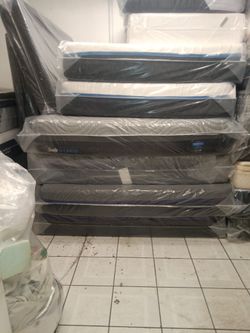 💥💥💥 $249 Eastern King Memory Foam Mattress Only $249💥💥💥