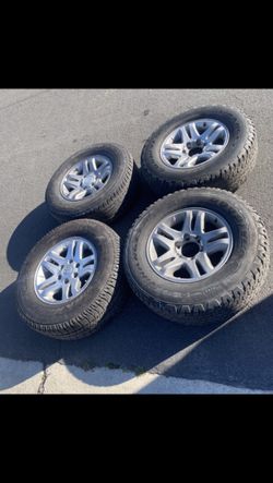 4 —- 265/70r17  6x139.7 6x5.5 Stock Lexus Gx470 Tacoma Lexus GX470 4Runner Yukon Tahoe Tundra Rims Wheels Good Treads Tires!!