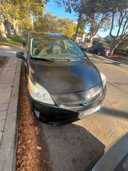2013 Toyota Prius II Clean title
