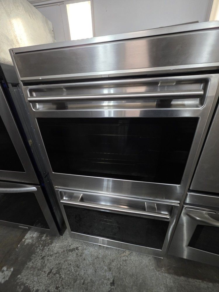 30" WOLF DOUBLE OVEN STAINLESS STEEL