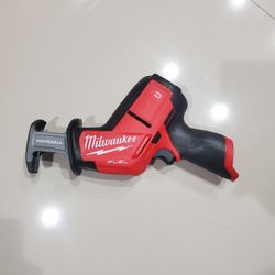 Milwaukee
M12 FUEL 12V Lithium-Ion Brushless Cordless HACKZALL Reciprocating Saw (TOOL-ONLY)