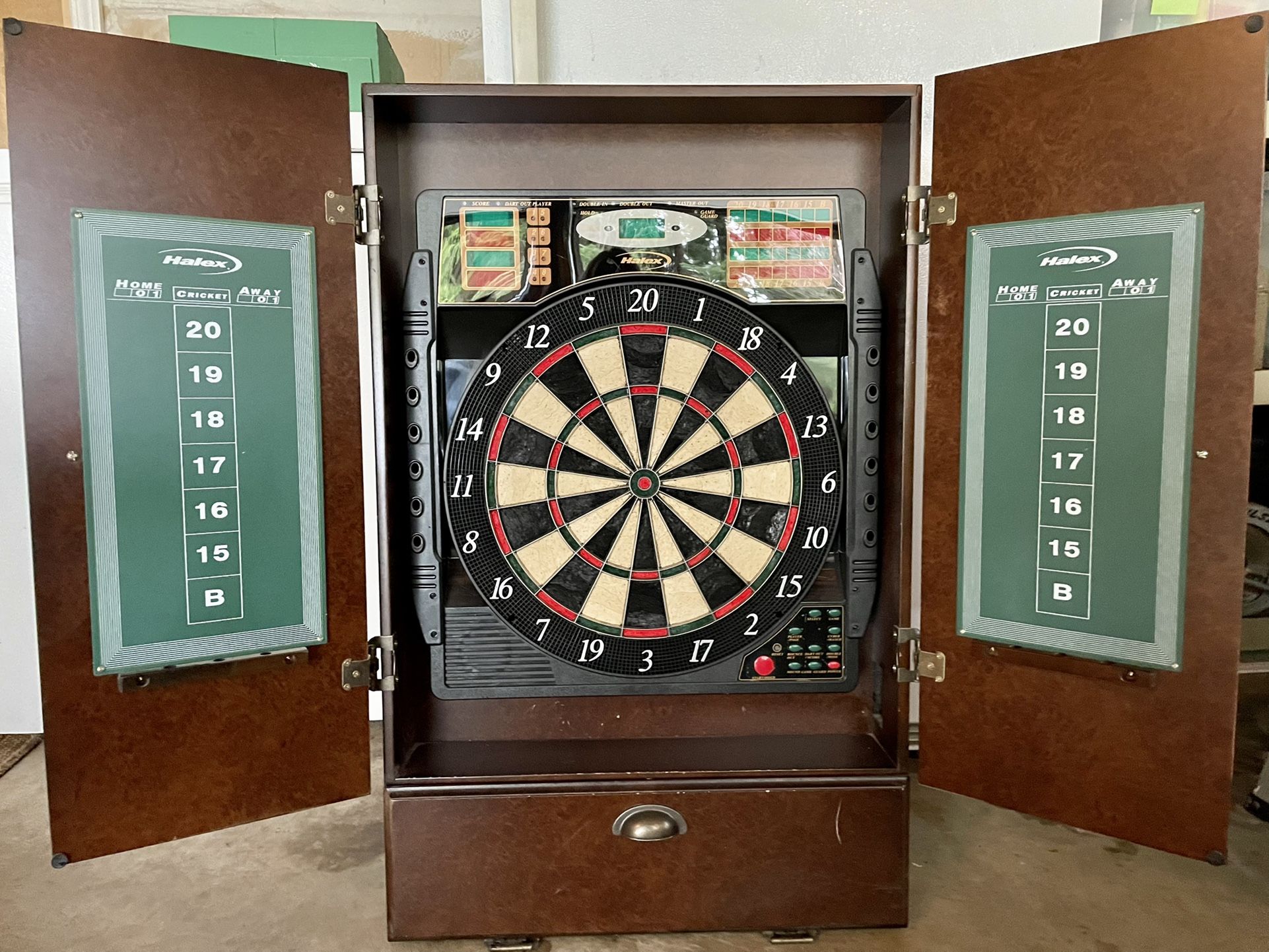 Halex Fusion 5400 Electric Dartboard