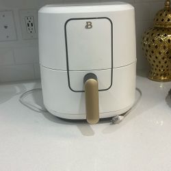 Air fryer 