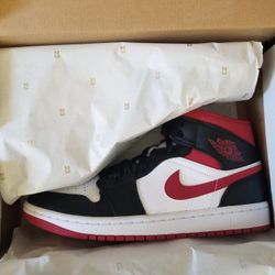 Jordan 1 mid gym red black white 8