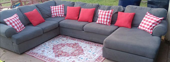 Nice Big Ashley Sectional Can Deliver cash only