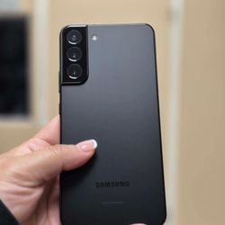 Galaxy S22 Plus UNLOCKED 256GB