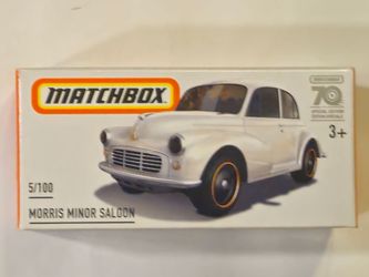 MATCHBOX # 5 OF 100 . SPECIAL EDITION . 1948 MORRIS MINOR SALOON .