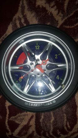 Tire clock