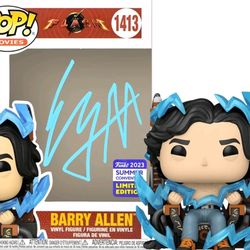 Ezra Miller Autographed The Flash Barry Allen Funko Excl #1413 POP! Vinyl Figure