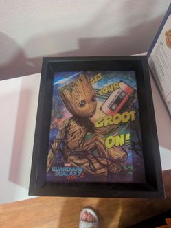 Groot small holographic frame