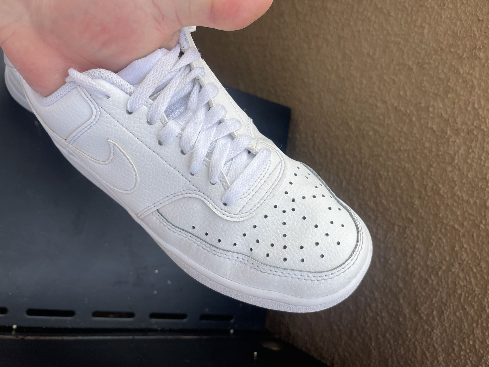 Women shoes