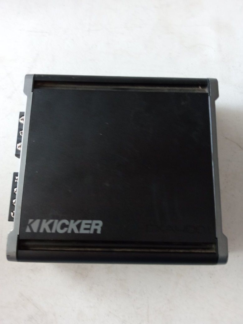 Kicker Mono Subwoofer Amplifier 400 Watts