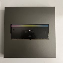 Corsair Dominator Titanium 32GB (2x16) RGB DDR5 7600MT/s CL36-46-46 XMP