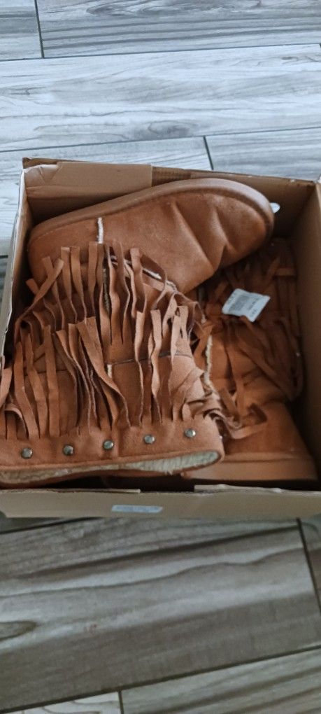 Ladies CM Fringe Boots