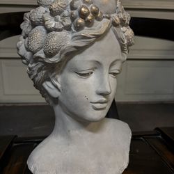 13” Heavy Cement - Concrete Lady Head Planter Bust With Crown Of Fruits. For Plant, Or Display Statue Inside, Or In Garden $50. White Wicker Stool $25