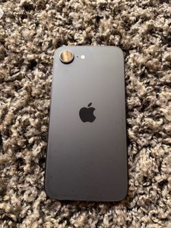 Unlocked Apple 🍏 iPhone 16e (Black) 128GB - Great Condition